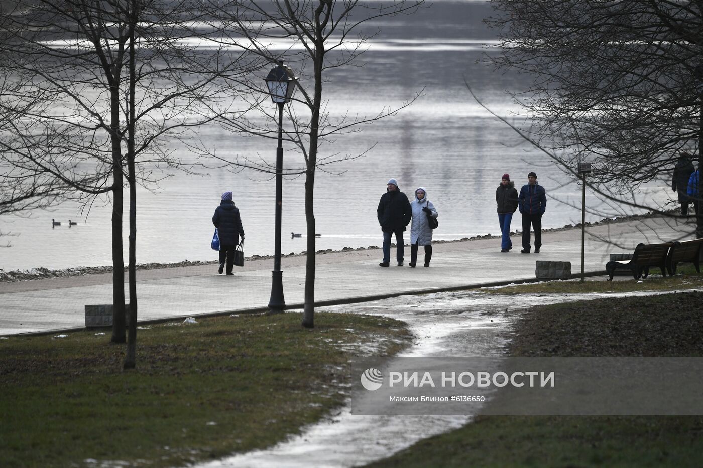 Теплая погода в Москве