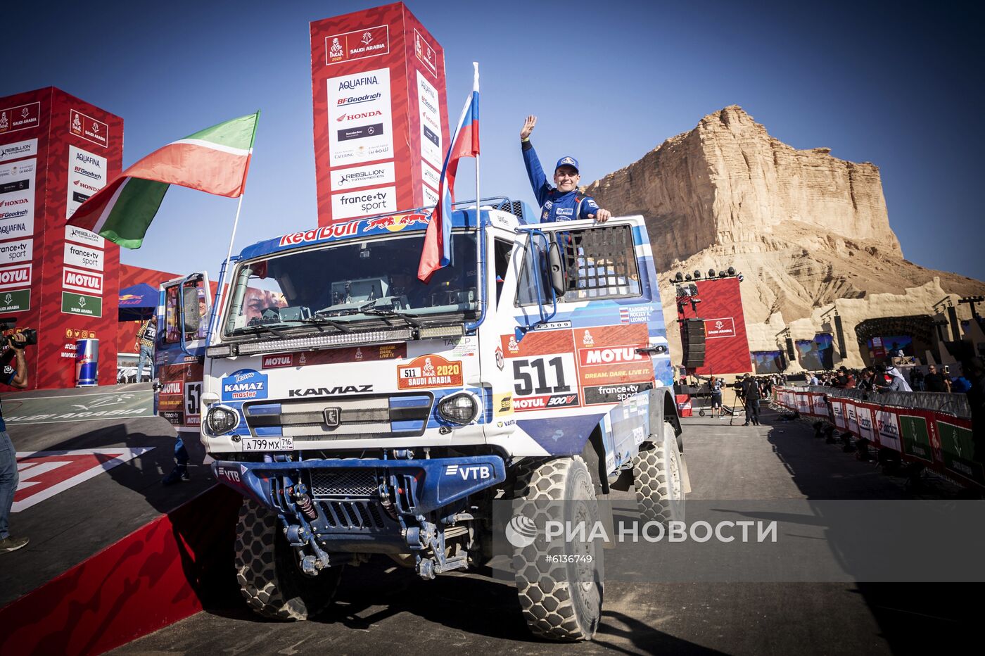 Спортивная команда "КАМАЗ-мастер" стала победителем ралли-марафона "Дакар"
