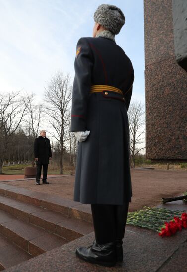 Рабочая поездка президента РФ В. Путина в Санкт-Петербург