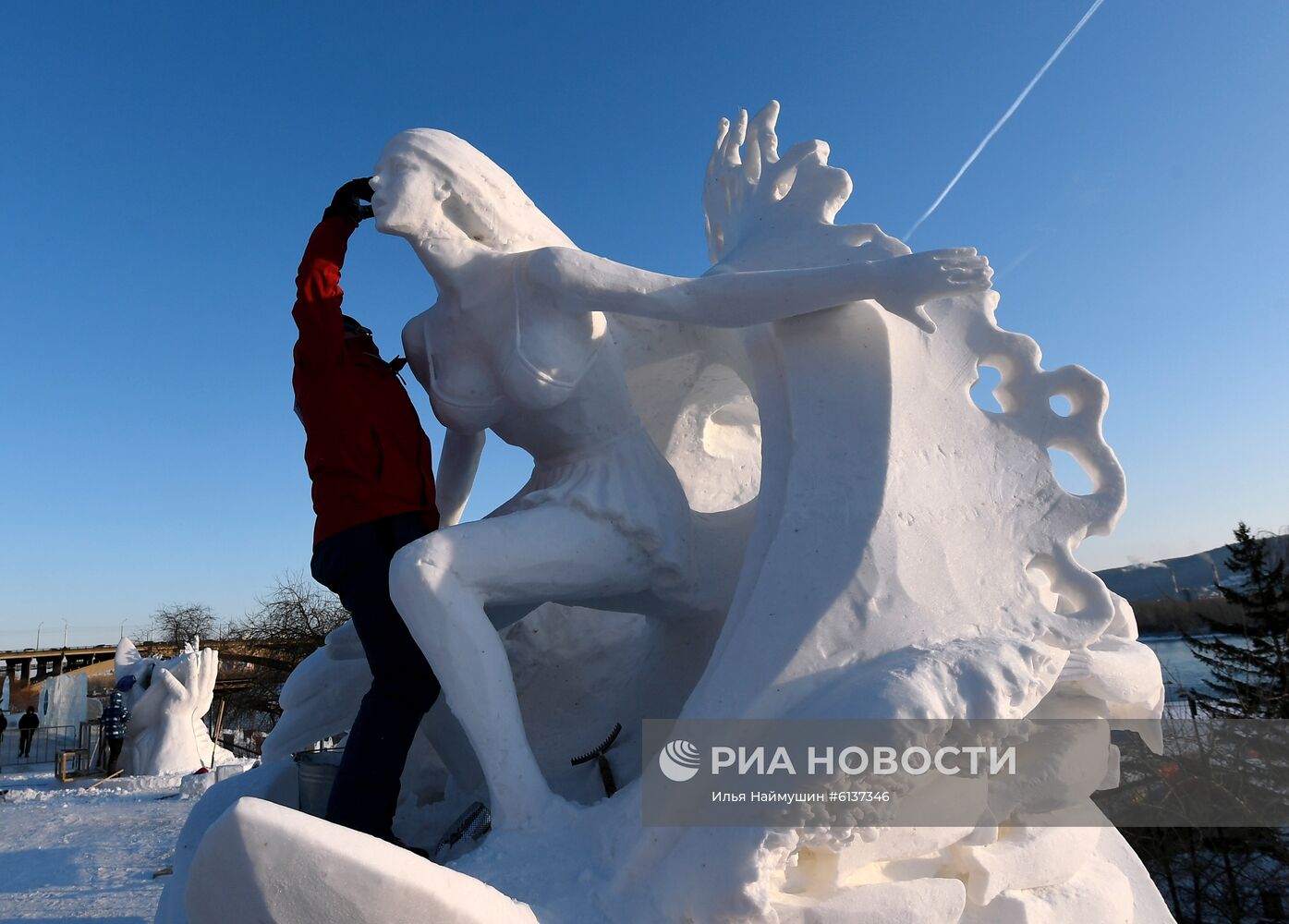 Фестиваль "Волшебный лед Сибири" в Красноярске