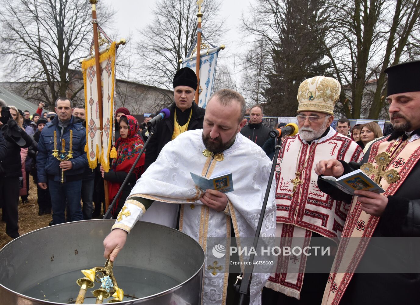 Празднование Крещения на Украине