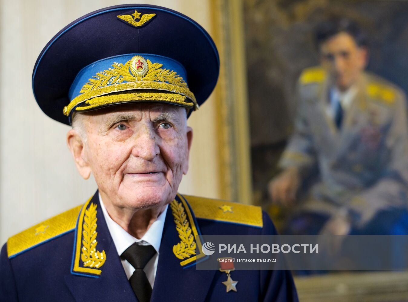 Ветеран Великой Отечественной войны С.М. Крамаренко