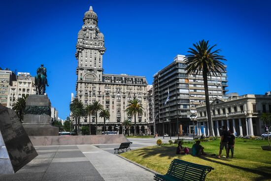 Города мира. Монтевидео