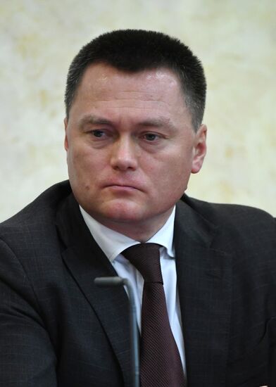 Рассмотрение кандидатуры И. Краснова на должность генпрокурора РФ