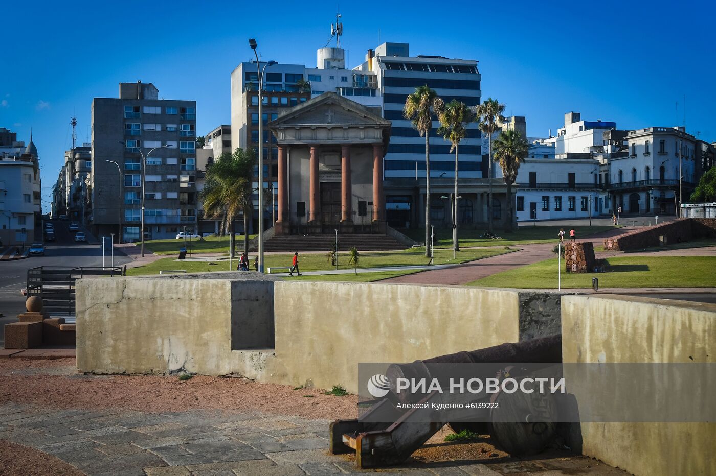 Города мира. Монтевидео