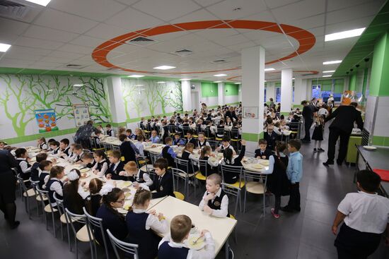 Организация питания в школах