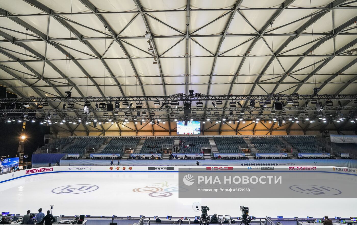 Фигурное катание. Чемпионат Европы. Тренировки