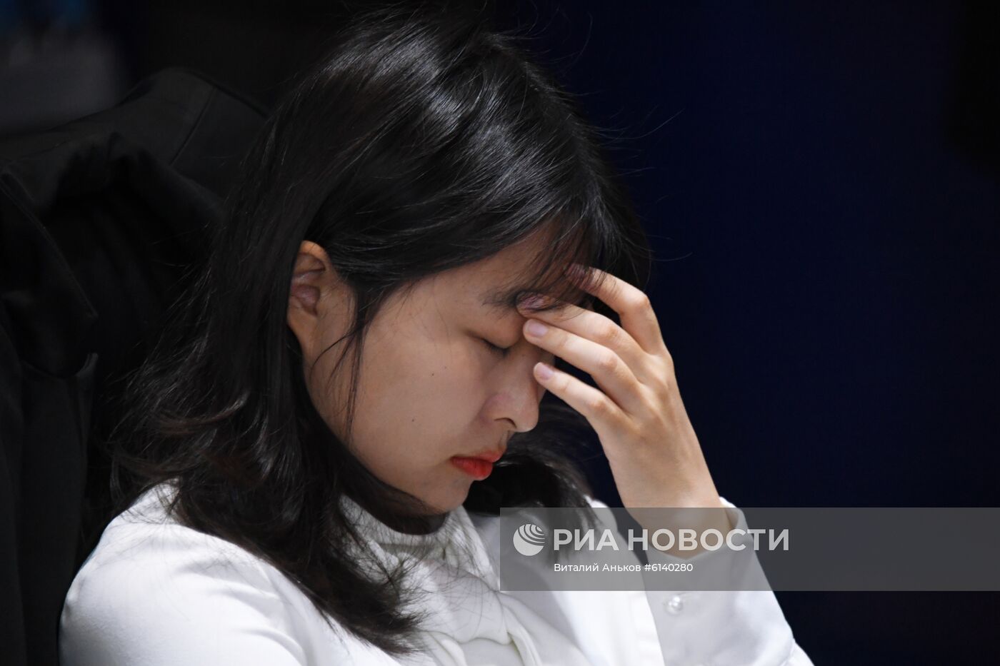 Шахматы. Первенство мира. А. Горячкина - Ц. Вэньцзюнь