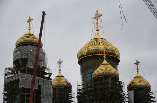Строительство главного храма Вооруженных Сил в парке "Патриот"