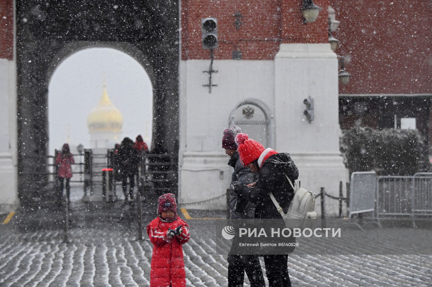 Снег в Москве