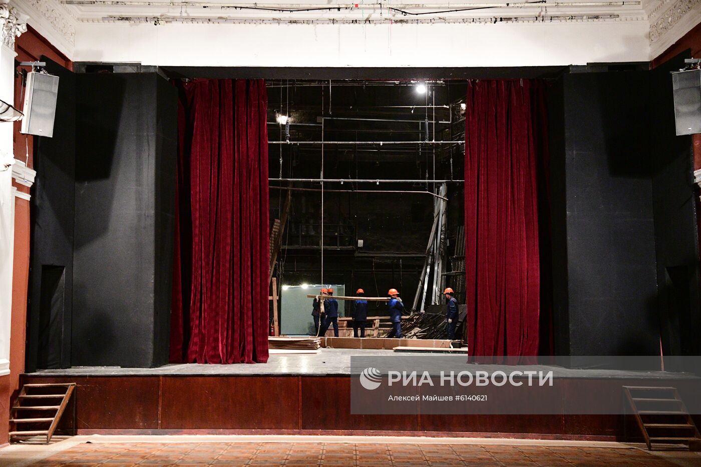 Историческое здание театра на Малой Бронной закрыто на ремонт
