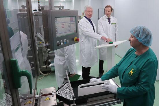 Открытие производственного корпуса Московского эндокринного завода