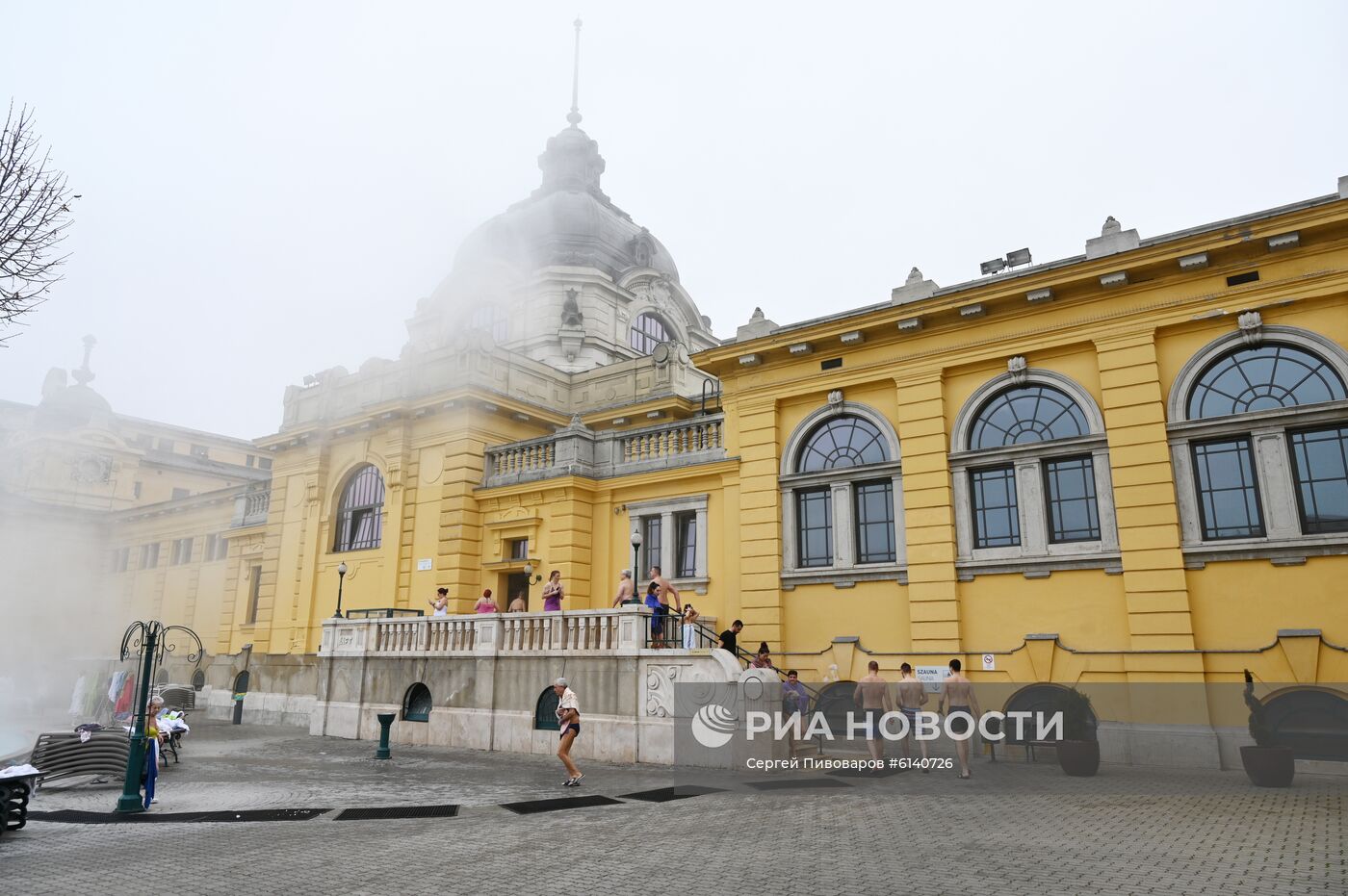 Купальня Сеченьи в Будапеште