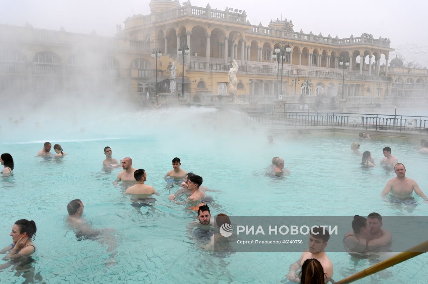 Купальня Сеченьи в Будапеште