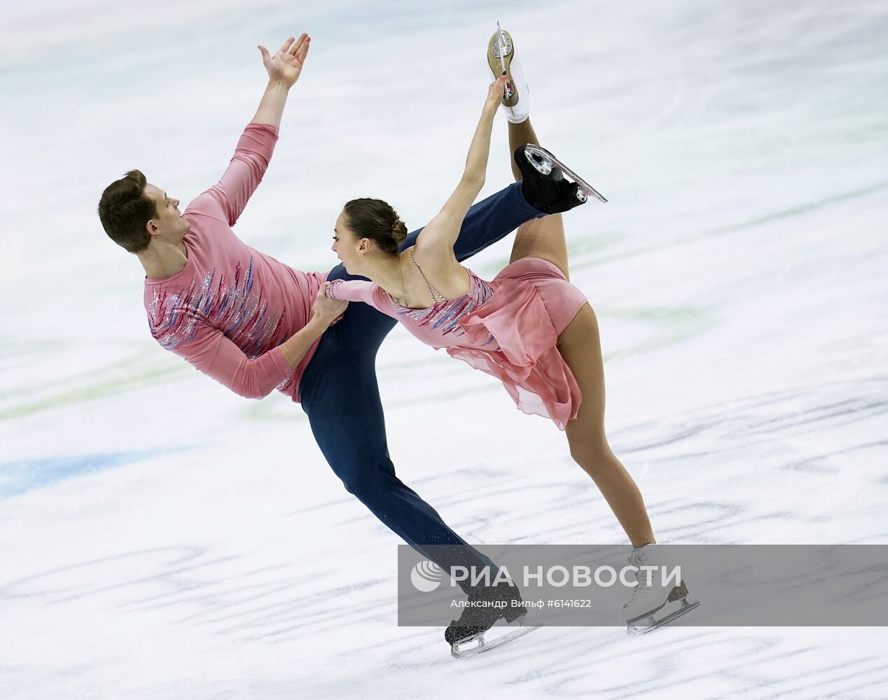 Фигурное катание. Чемпионат Европы. Пары. Короткая программа