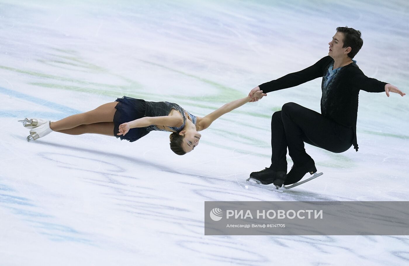 Фигурное катание. Чемпионат Европы. Пары. Короткая программа