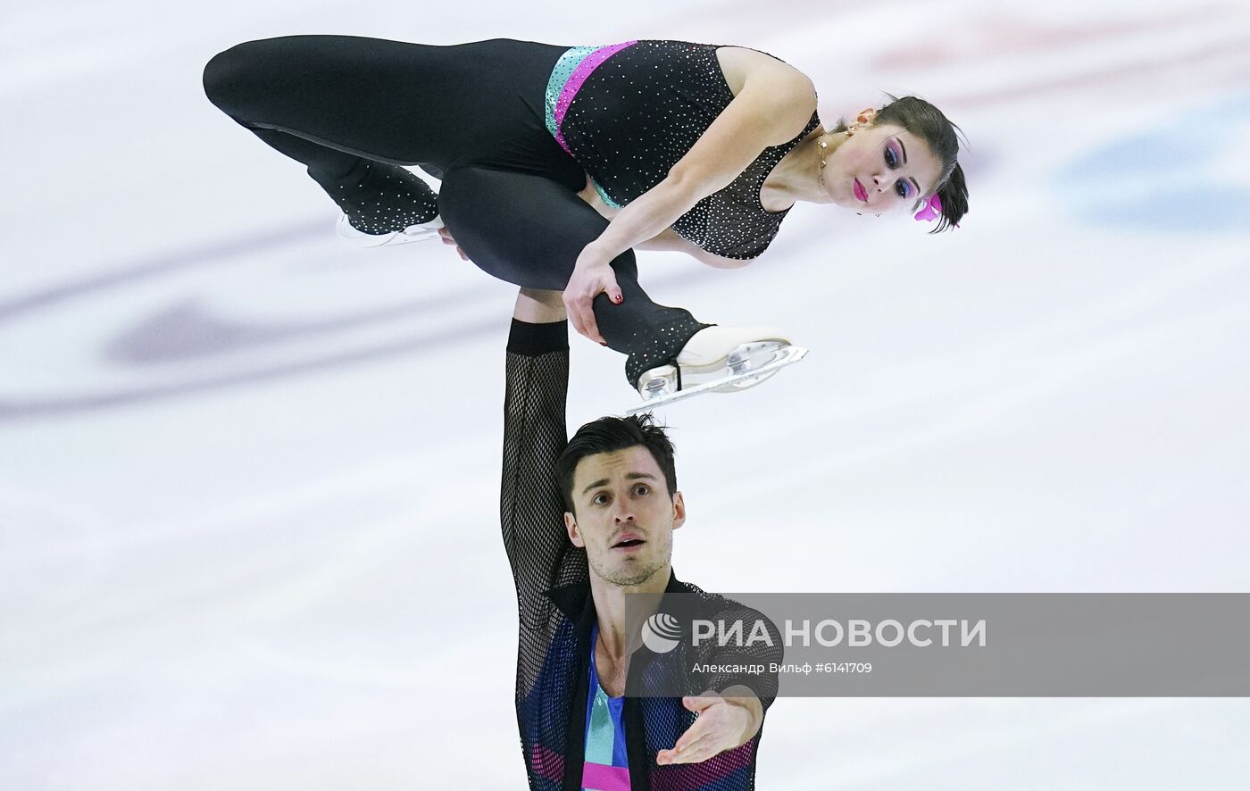 Фигурное катание. Чемпионат Европы. Пары. Короткая программа