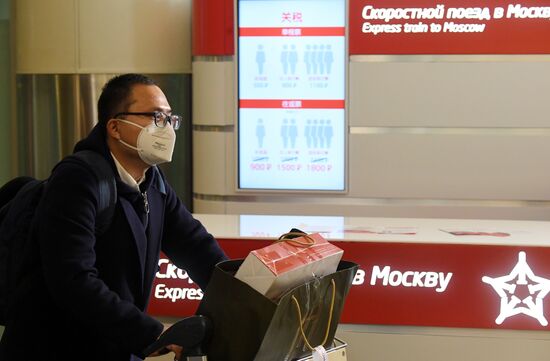 Санитарный контроль усилен в аэропорту Шереметьево