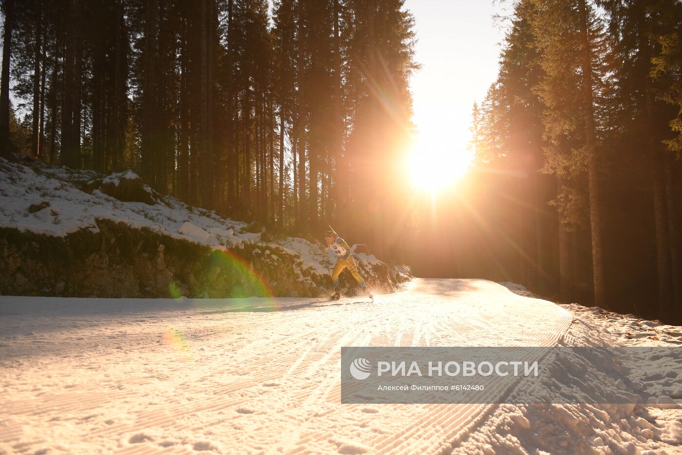 Биатлон. VI этап Кубка мира. Мужчины. Индивидуальная гонка