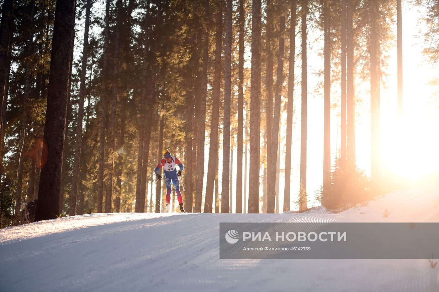 Биатлон. VI этап Кубка мира. Мужчины. Индивидуальная гонка