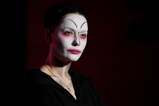 Спектакль "Lё Тартюф. Комедия" в Театре на Таганке