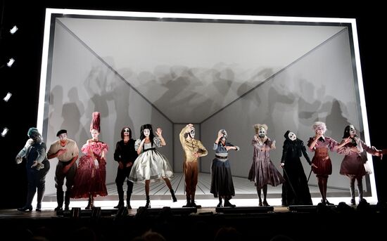 Спектакль "Lё Тартюф. Комедия" в Театре на Таганке