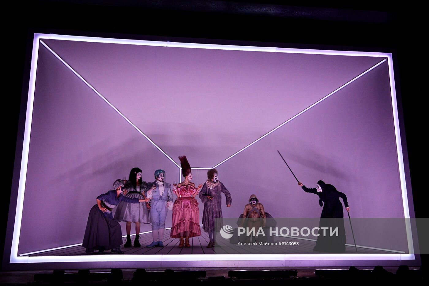 Спектакль "Lё Тартюф. Комедия" в Театре на Таганке