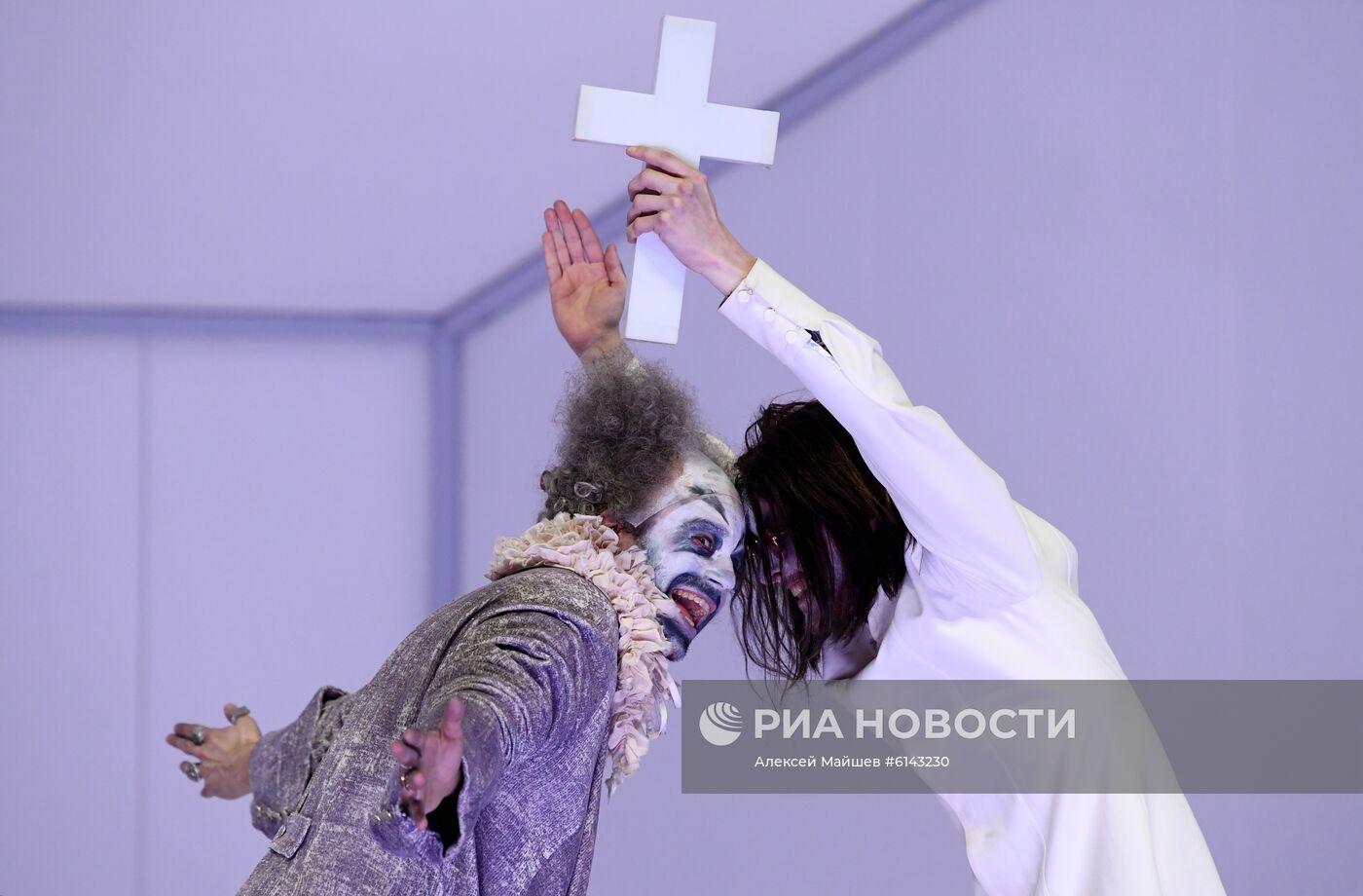 Спектакль "Lё Тартюф. Комедия" в Театре на Таганке