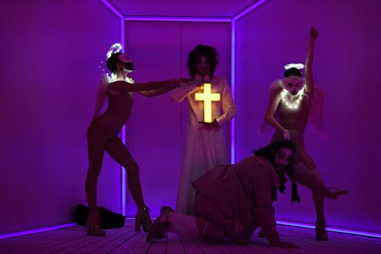 Спектакль "Lё Тартюф. Комедия" в Театре на Таганке