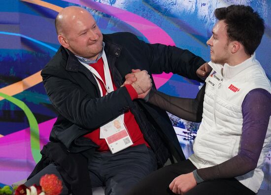 Фигурное катание. Чемпионат Европы. Мужчины. Произвольная программа