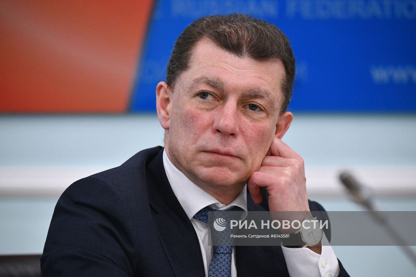 Вице-премьер правительства РФ Т. Голикова представила главу ПФР М. Топилина