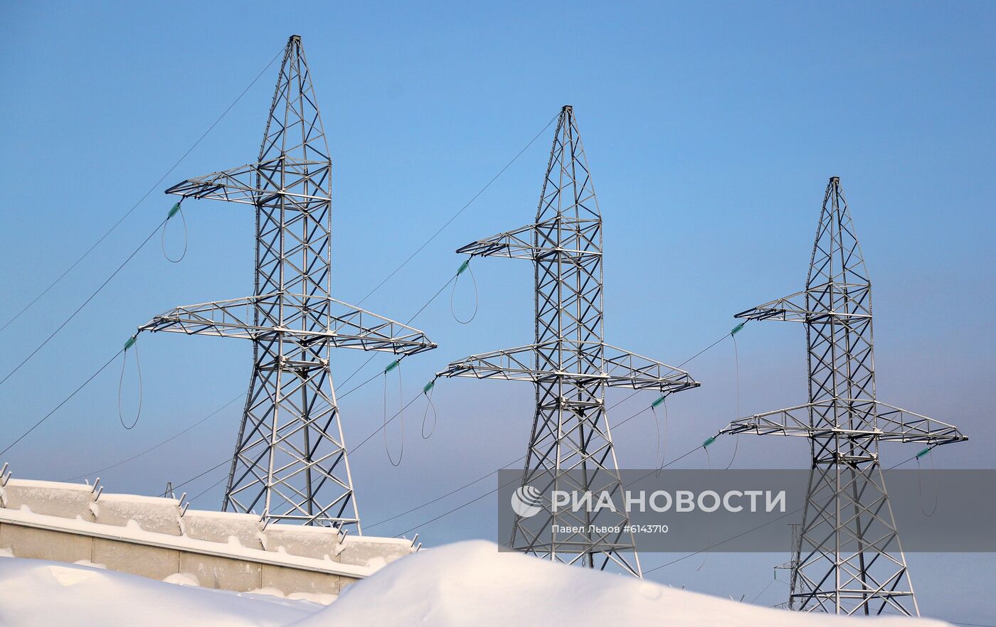 Подстанция 330 кВ "Мурманская"  