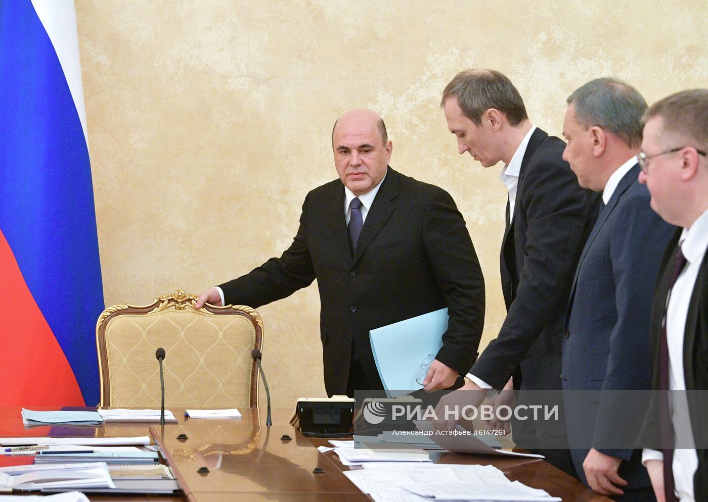 Премьер-министр РФ М. Мишустин провел совещание с вице-премьерами РФ