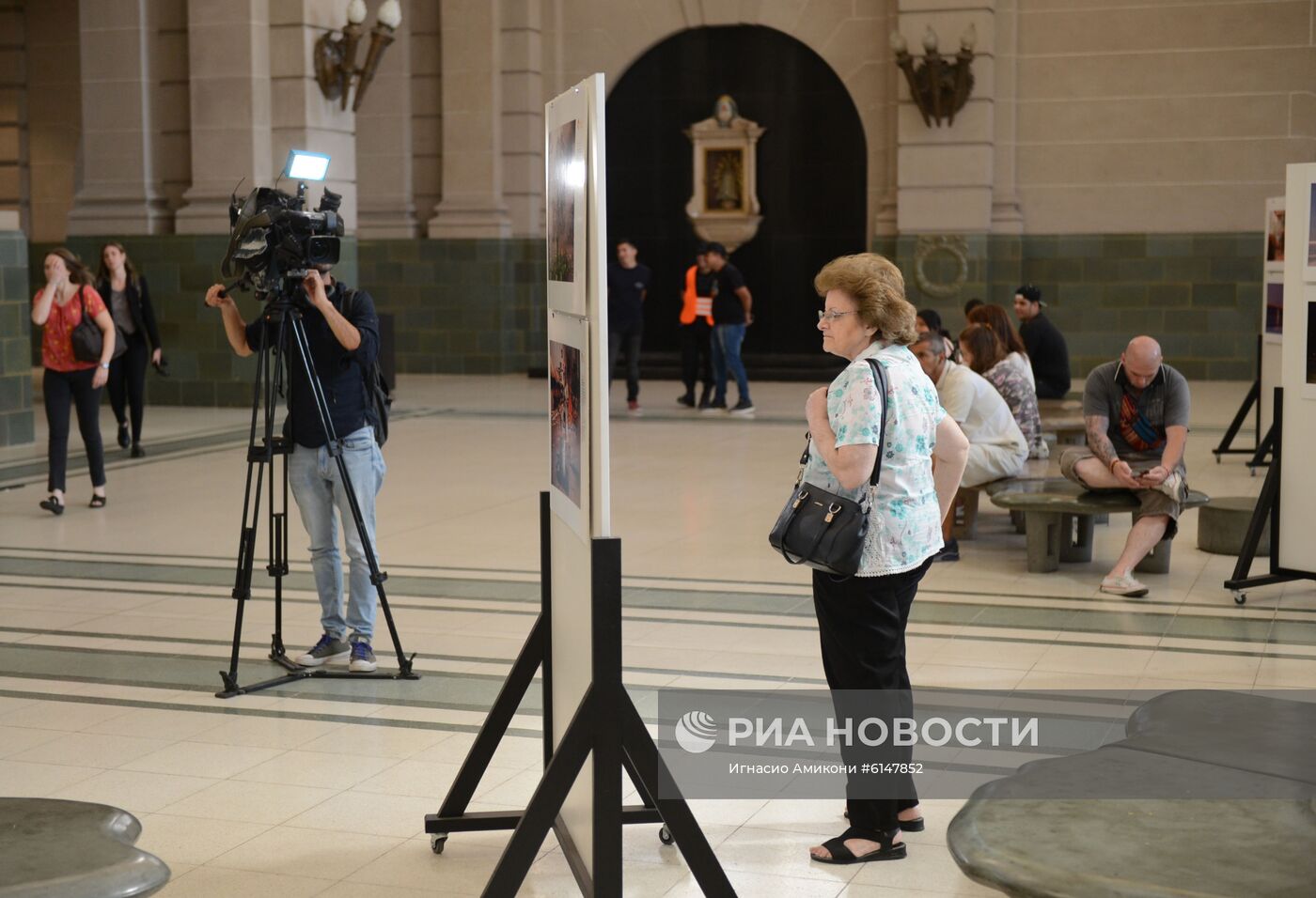 Открытие выставки победителей конкурса им. А. Стенина в Буэнос-Айресе