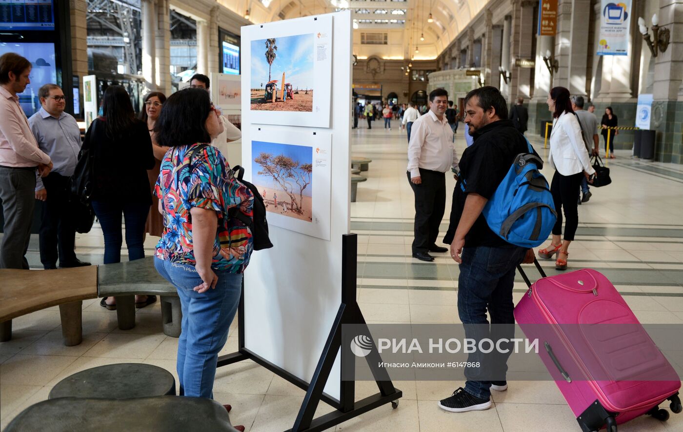 Открытие выставки победителей конкурса им. А. Стенина в Буэнос-Айресе