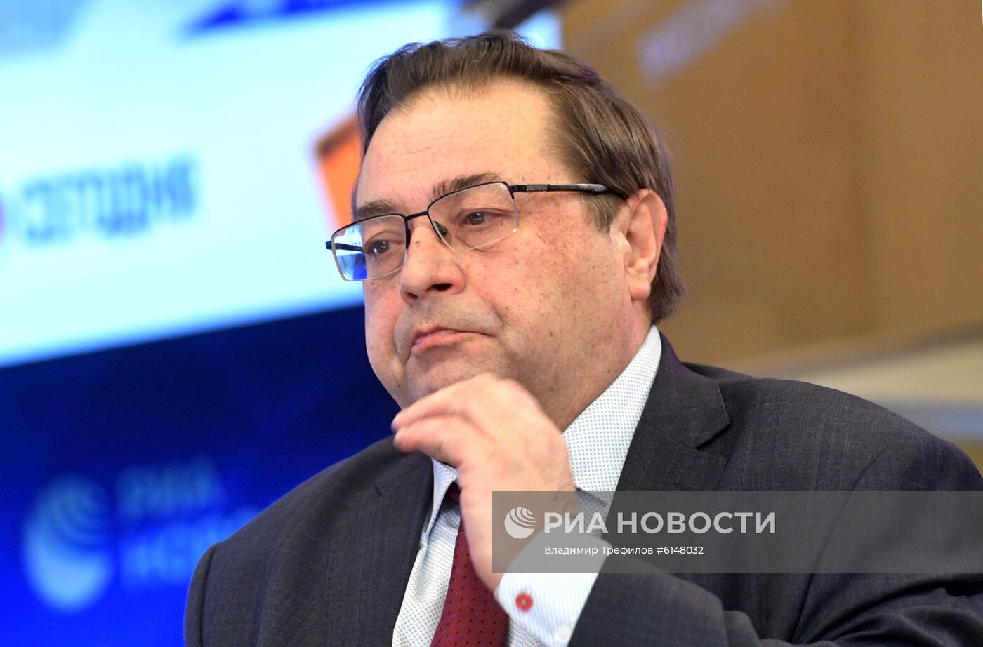 П/к председателя Российского исторического общества С. Нарышкина