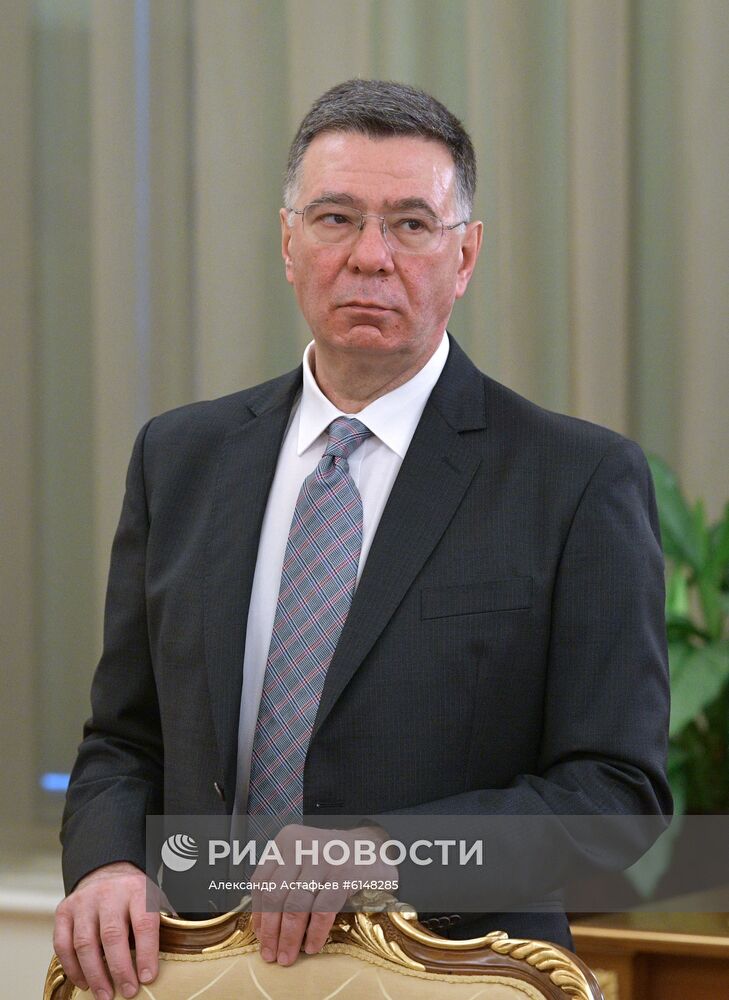 Премьер-министр РФ М. Мишустин провел совещание о приоритетных задачах в рамках евразийской экономической интеграции