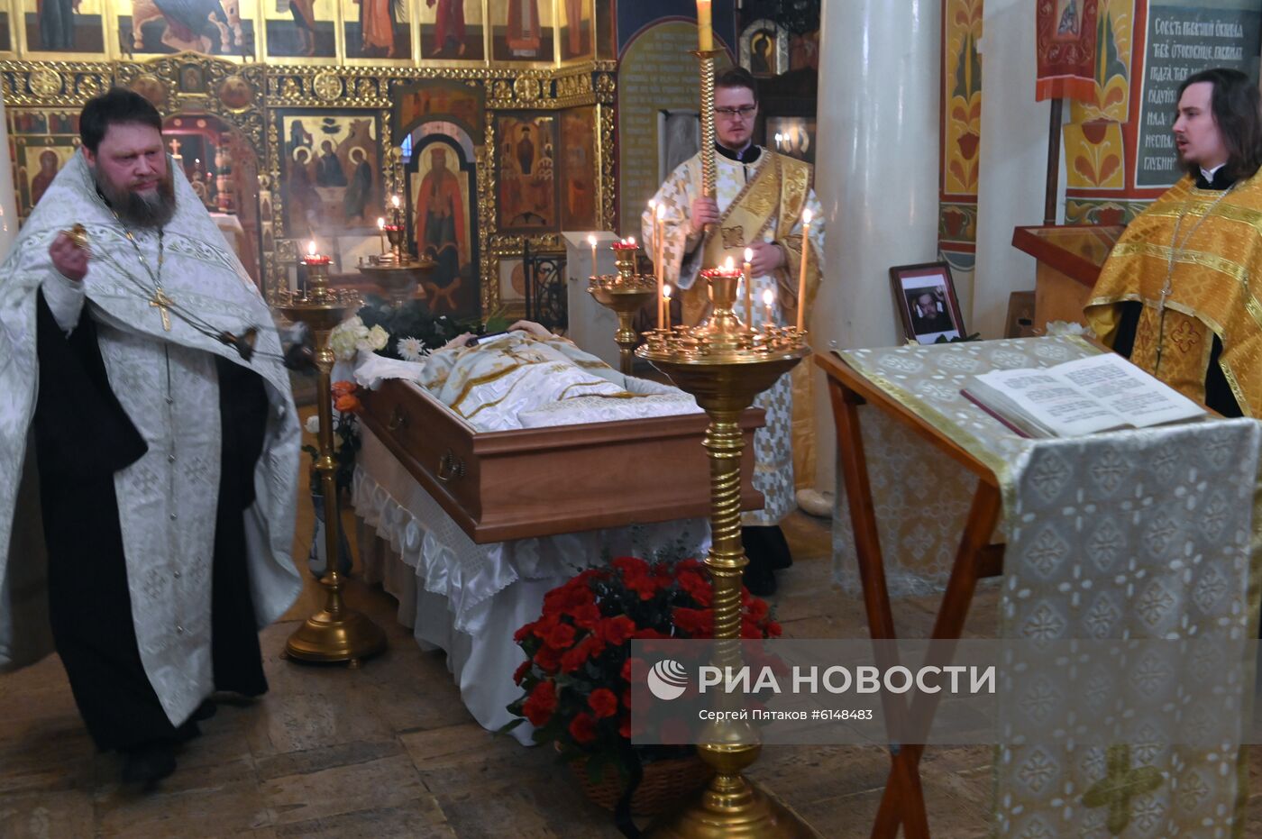 Заупокойная лития по усопшему протоиерею Всеволода Чаплина