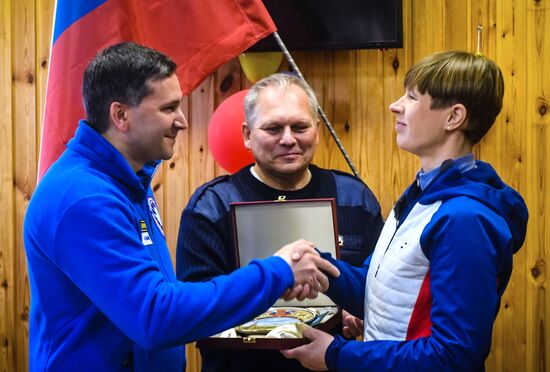 Мероприятия на "Беллинсгаузене" в честь 200-летия открытия Антарктиды русскими моряками