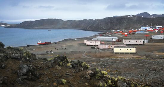 Мероприятия на "Беллинсгаузене" в честь 200-летия открытия Антарктиды русскими моряками