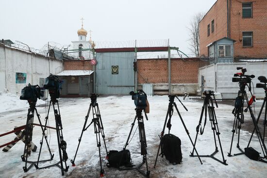 Ситуация у ИК-1, где отбывает наказание за контрабанду наркотиков израильтянка Н. Иссахар