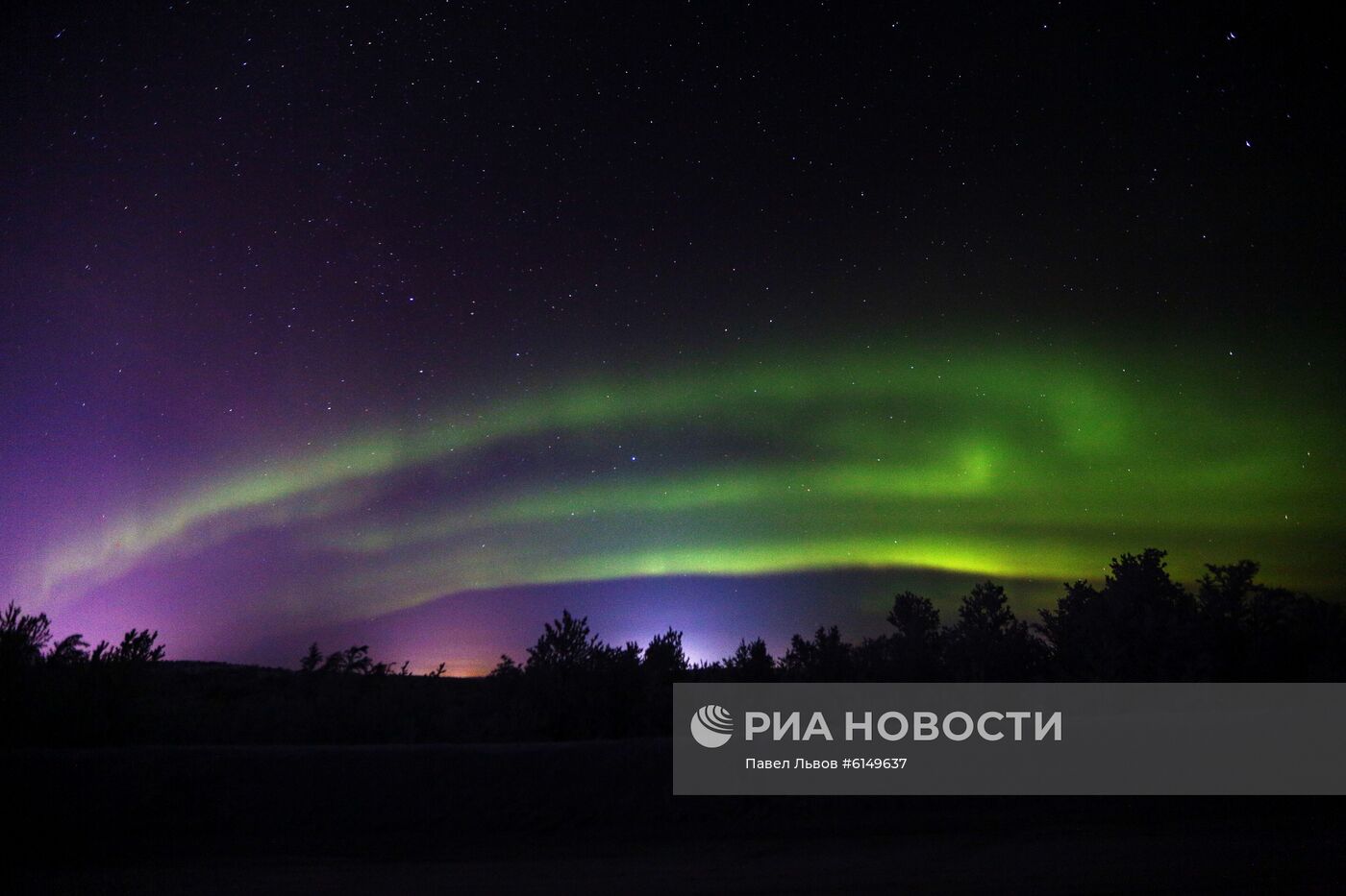 Северное сияние в Мурманской области