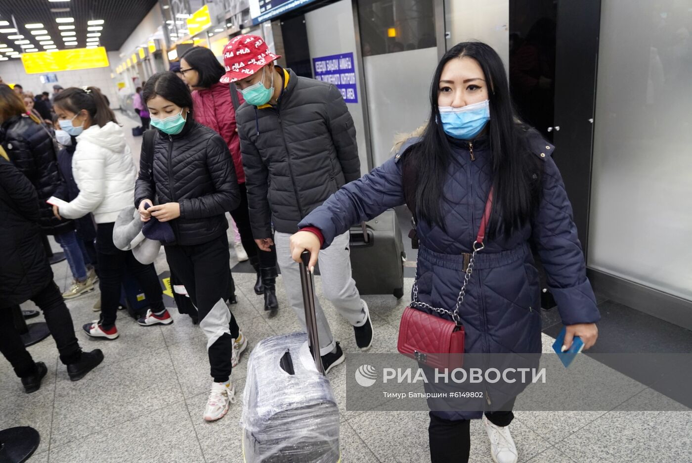 Прилет китайских туристов с Хайнаня в Алма-Ату и учения служб аэропорта по подготовке возможному прибытию инфицированных коронавирусом