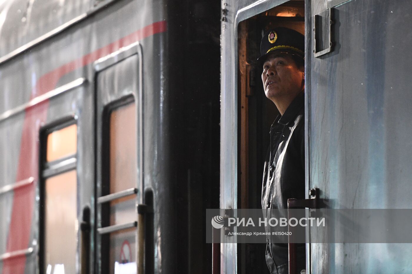 Ж/д сообщение между Россией и Китаем ограничили одним поездом