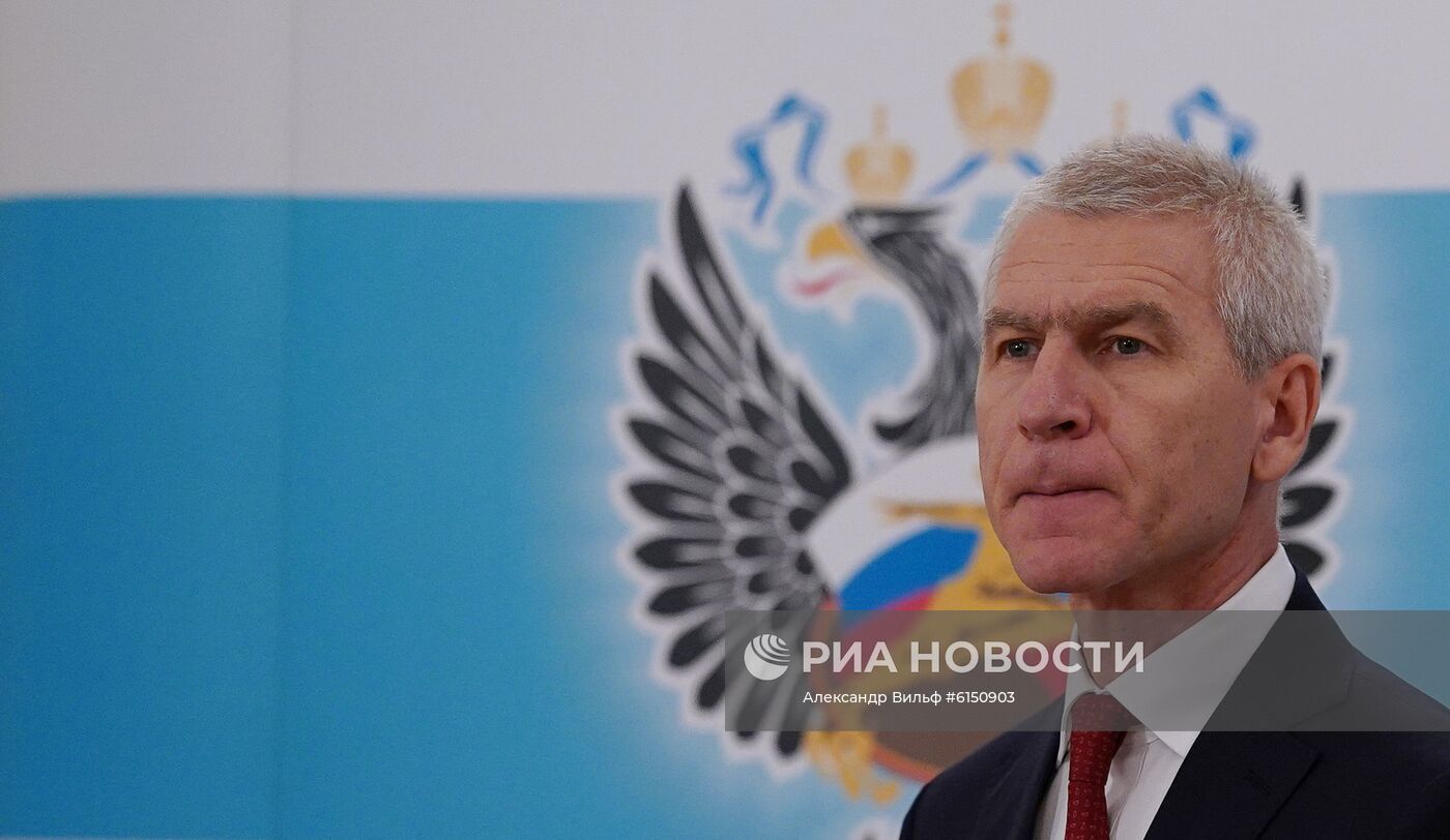 Минспорт РФ приостановил государственную аккредитацию ВФЛА