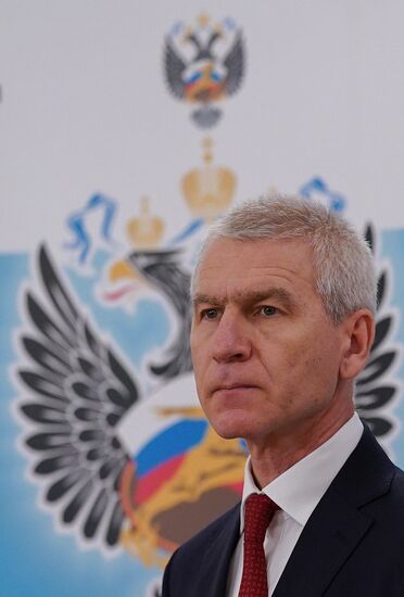 Минспорт РФ приостановил государственную аккредитацию ВФЛА