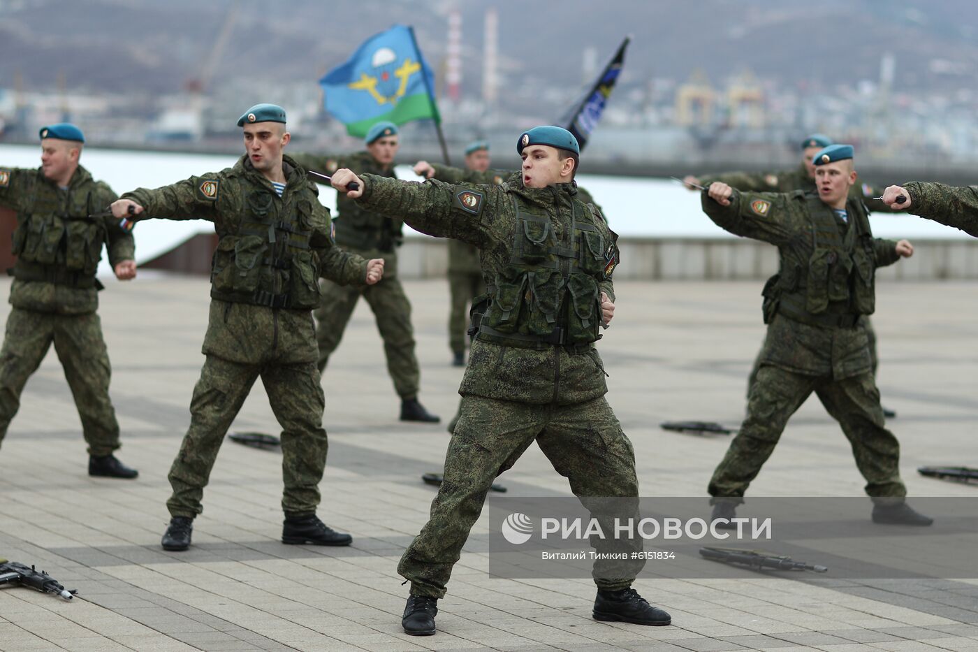 Комбинированный марш-бросок команд ВДВ, посвящённый 75-летию Победы