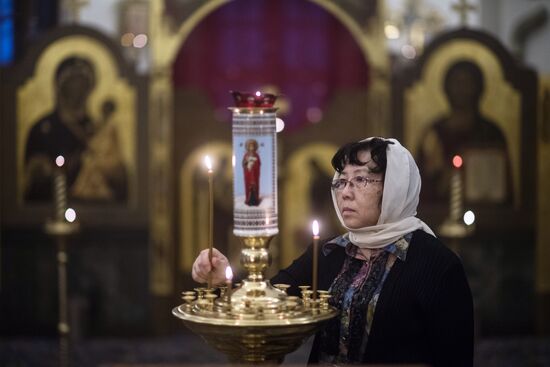 Молебен о спасении от коронавируса на китайском подворье в Москве