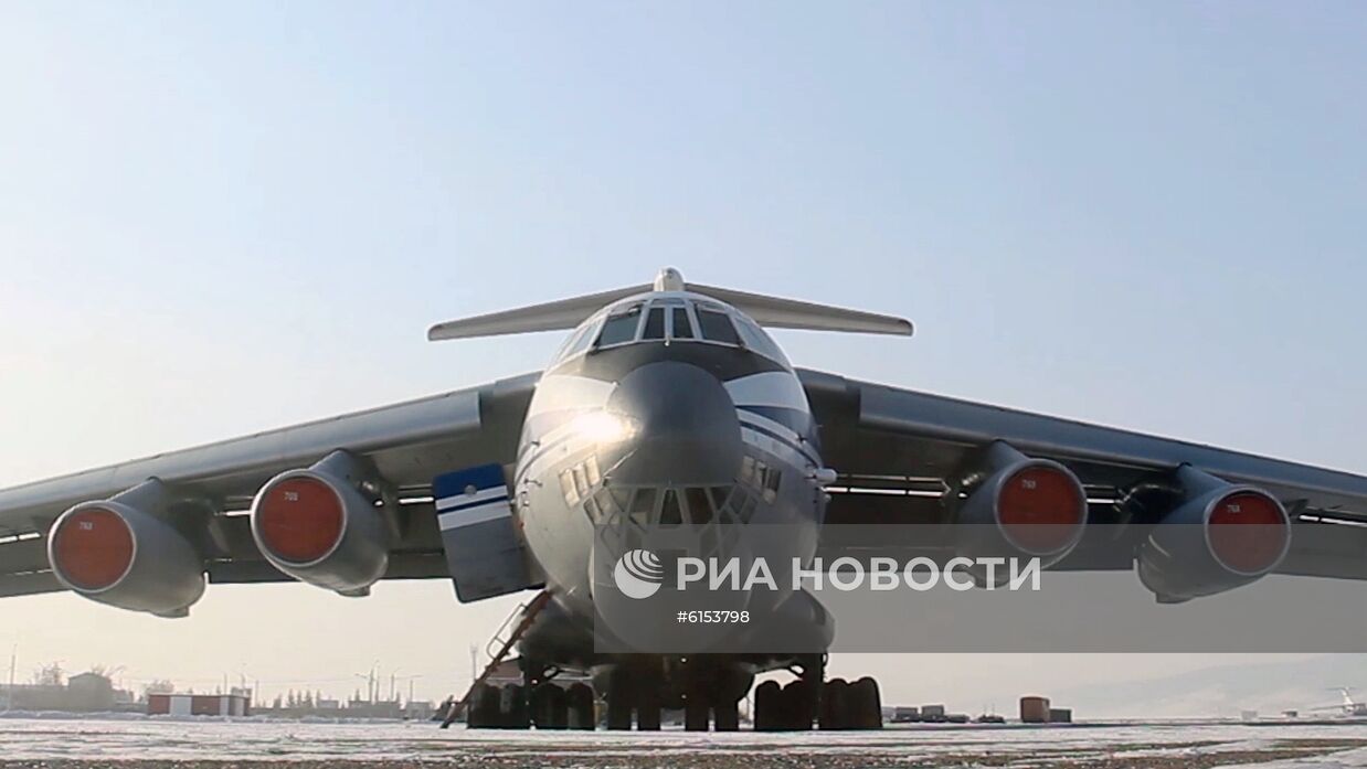 Самолет ВКС вылетел для эвакуации россиян из Уханя