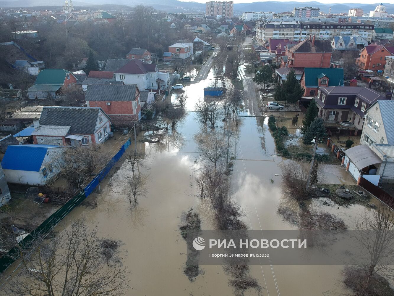 В Горячем Ключе из-за подтопления введен режим ЧС